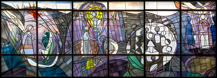 Glasgemälde mit Themen aus dem Leben Mariens in der Kapelle St. Rochus, Dittelbrunn